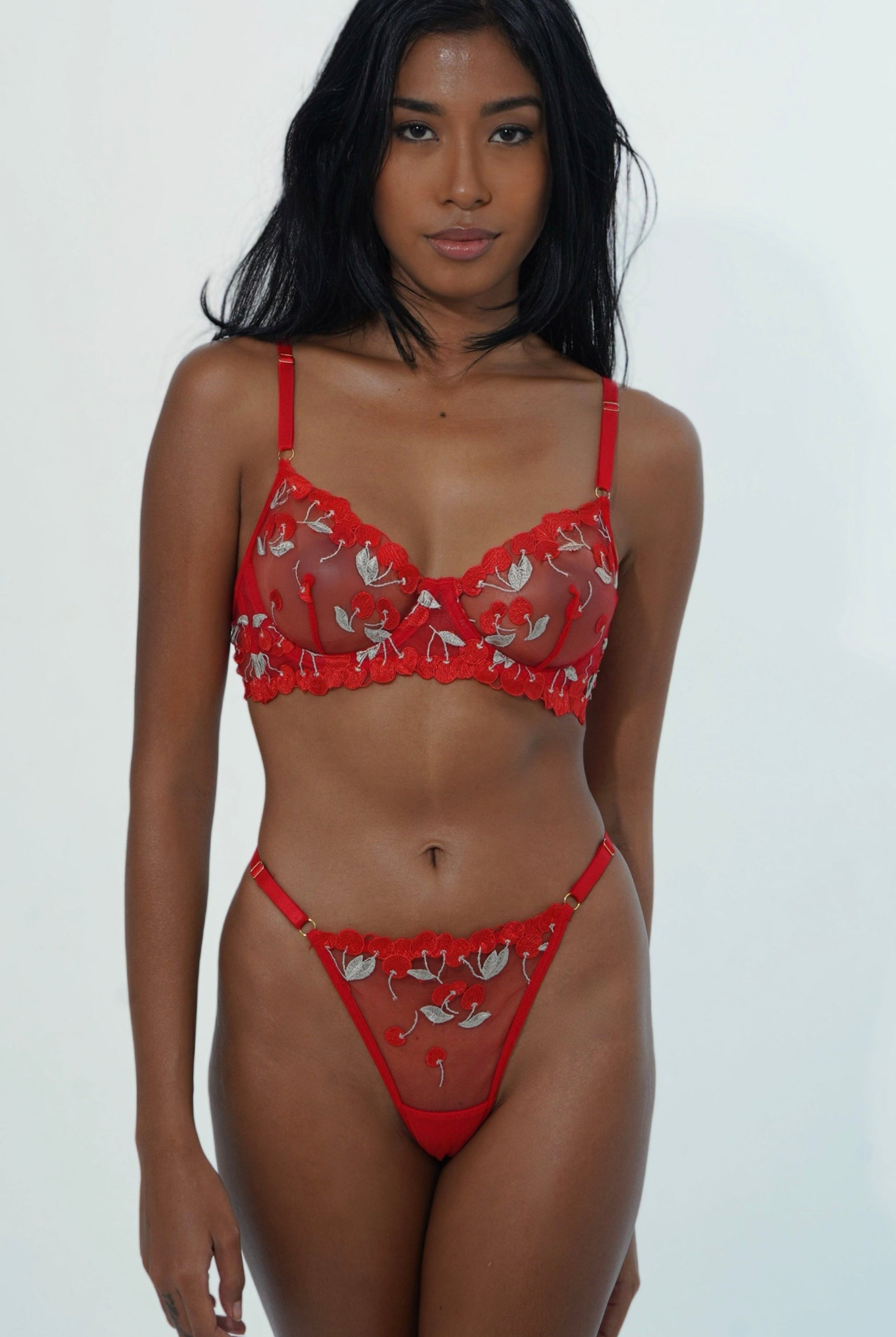 Luxuriöse rote Dessous SABIA AMOR