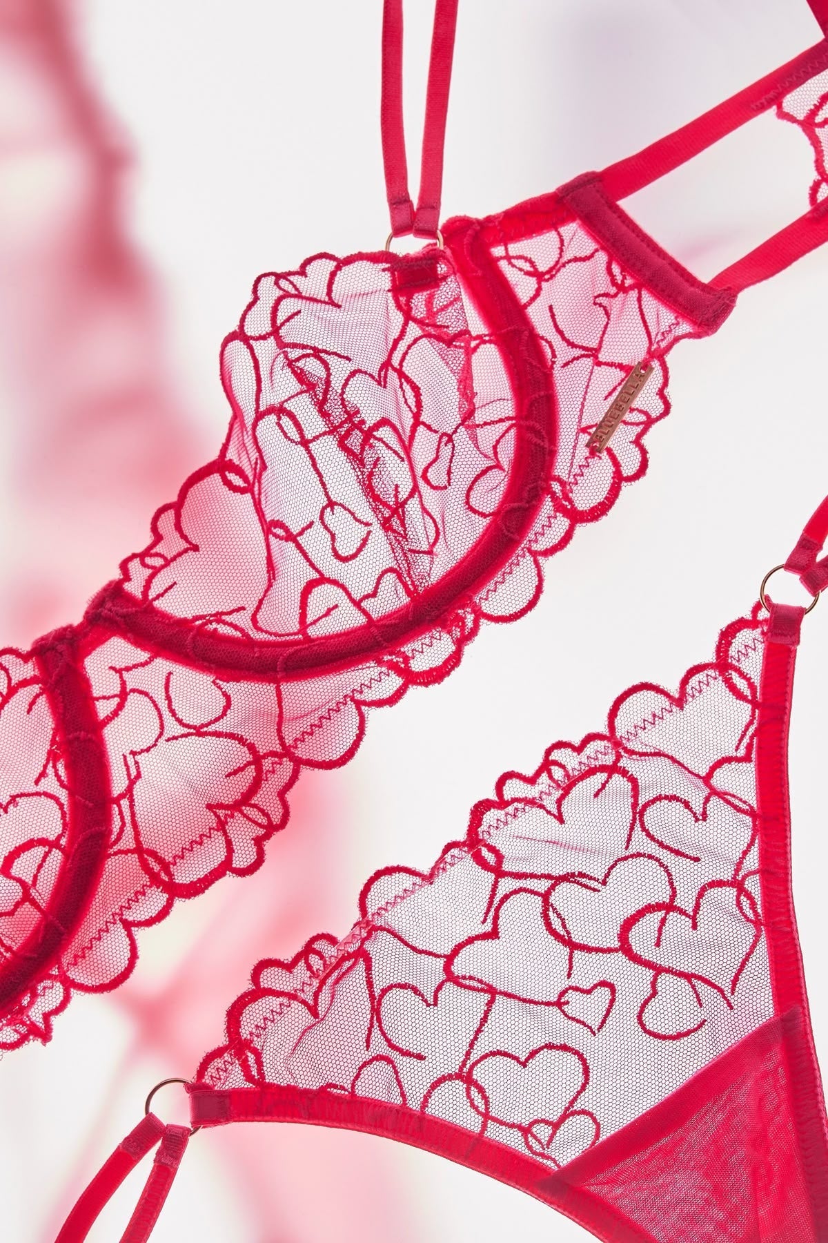 Valentinstags-Dessous für Damen online kaufen – Sexy Lingerie für einen romantischen Abend